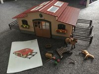 schleich stable 42195
